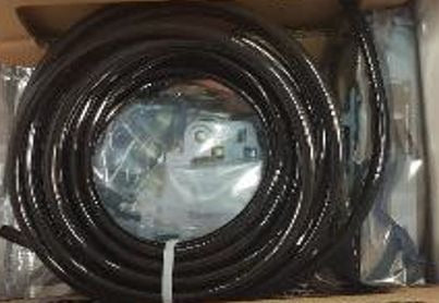 879608-001