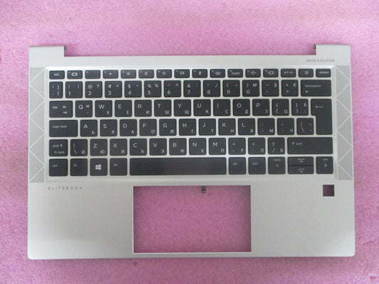 M08699-261