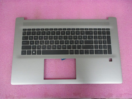 M51628-211