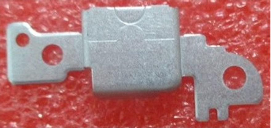 P04607-001